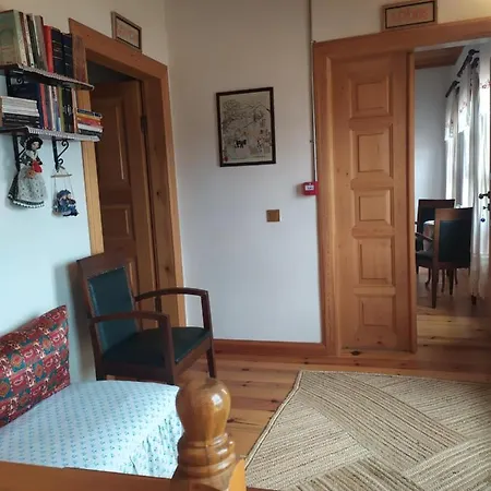 Gazde/Camere de închiriat Katina Boutique *