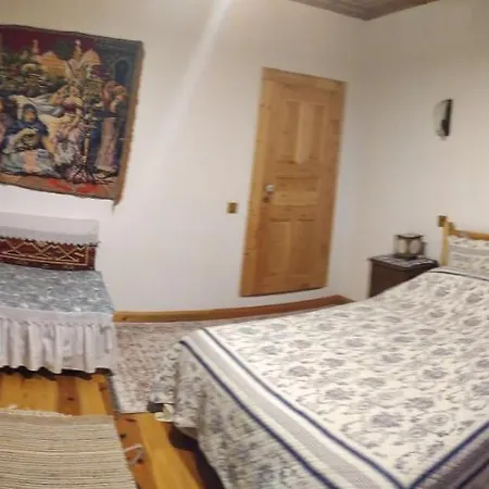 Katina Boutique Gazde/Camere de închiriat