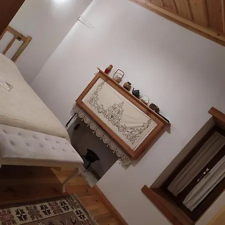 Gazde/Camere de închiriat Katina Boutique *